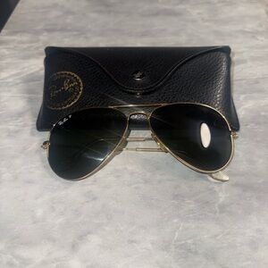 Ray-Ban Gold Frame Aviator Sunglasses with Dark Lenses